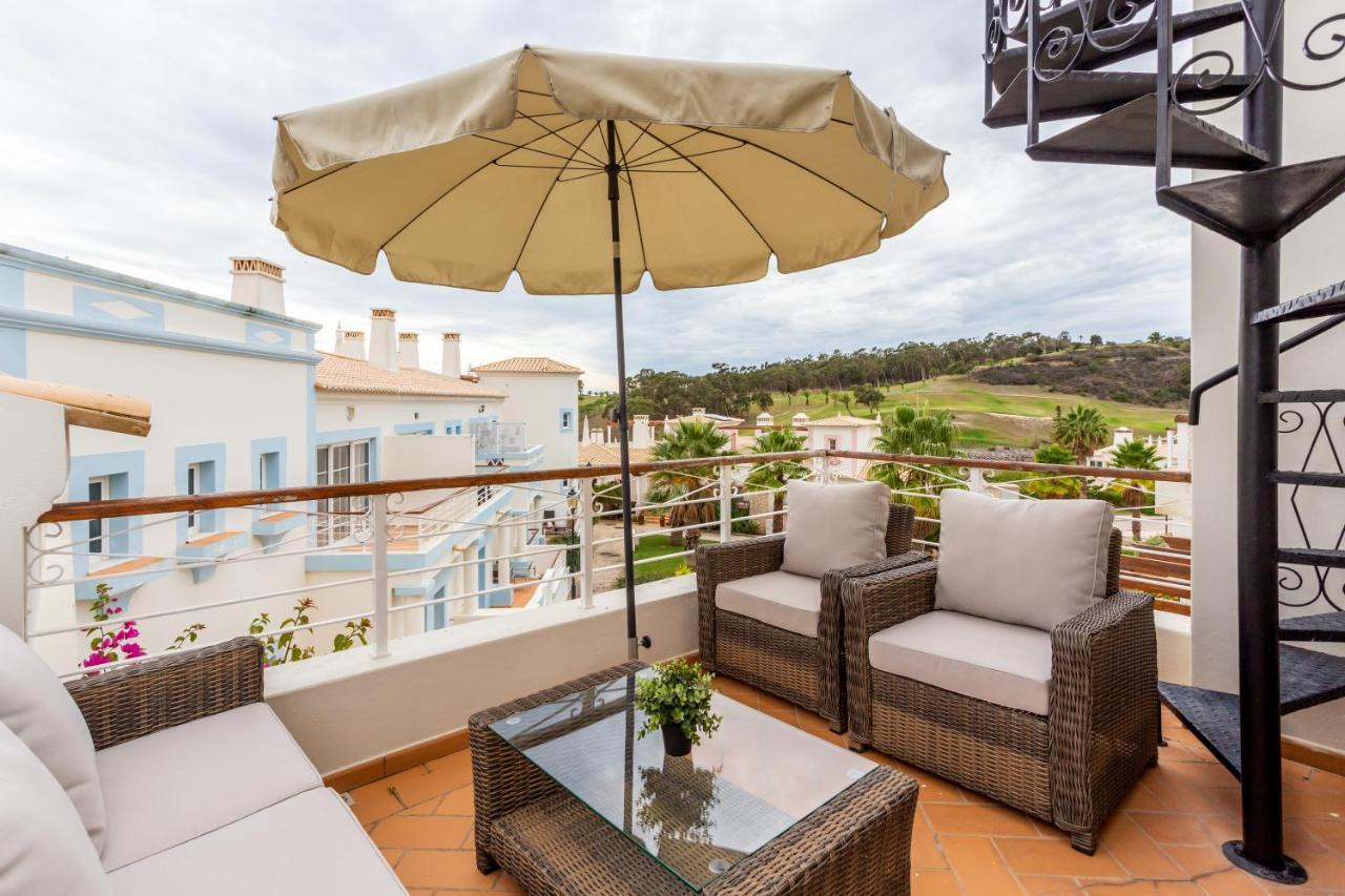 Qev - Santo Antonio Apartment Budens Luaran gambar
